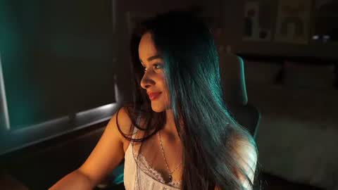 Snapshot of abigail_adamss_ chatting on June 2026 06:42:01 PM Abigail online show from June 2026 06:42:01 PM