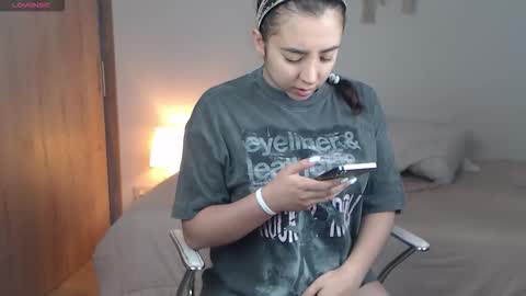 Snapshot of abii_27 chatting on February 2026 06:43:02 AM Abi online show from February 2026 06:43:02 AM