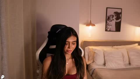 Snapshot of abril_w18 chatting on May 2026 10:50:01 PM My name is Alexa. Please say hello I like to chat with you. If you have requests please use tip online show from May 2026 10:50:01 PM