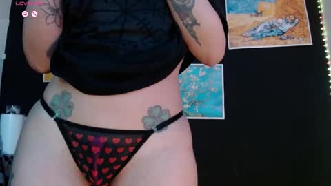 Absenta vert online show from February 2026 12:36:02 AM