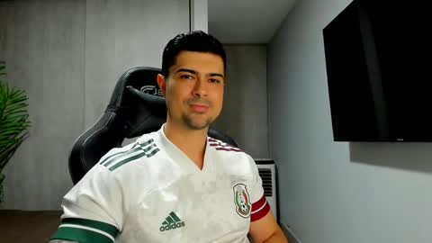 adam clarke online show from March 2026 02:38:02 AM