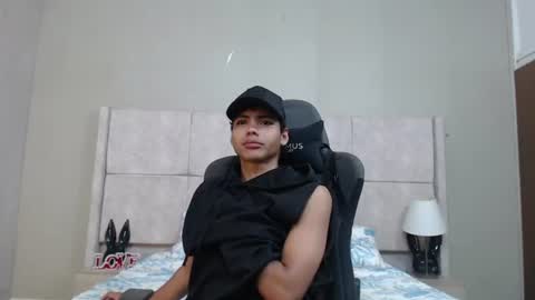 adam_piarse online show from July 2026 02:00:01 AM
