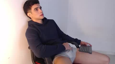 Hello guys excuse my absence I will be absent for several days for health reasons I hope you understand thank you very much. online show from October 2025 06:54:02 AM