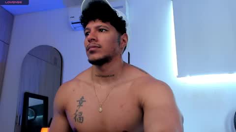 adambrocs1 online show from April 2026 02:46:02 PM