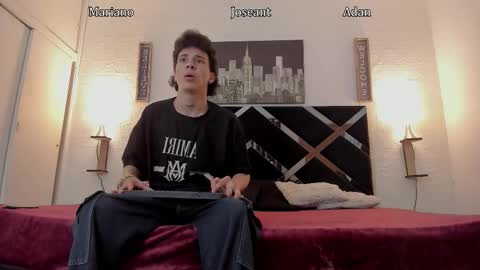 Snapshot of adan_oriol chatting on November 2025 04:00:01 AM Adan Oriol online show from November 2025 04:00:01 AM