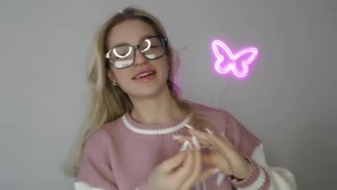 Snapshot of addie_collins chatting on December 2024 08:34:01 AM Kristina online show from December 2024 08:34:01 AM