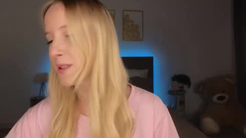 Adele online show from March 2026 09:08:01 PM