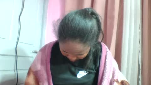 adelealy online show from July 2026 06:01:02 PM