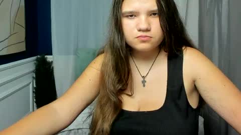 Snapshot of adelecruzz chatting on June 2026 12:02:01 PM adelecruzz online show from June 2026 12:02:01 PM