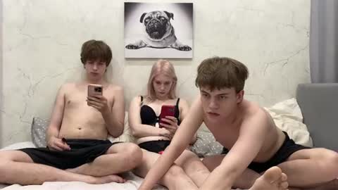 adelin online show from July 2026 01:52:01 AM