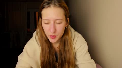 Adell online show from April 2026 09:48:01 PM