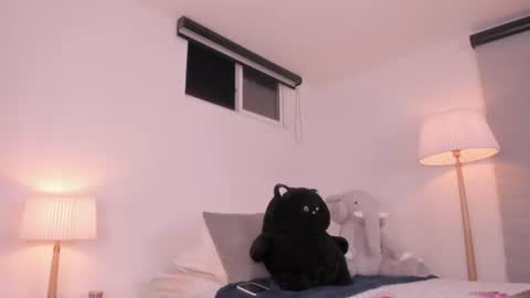 Snapshot of adhara_walton chatting on June 2026 04:33:01 AM adhara_walton online show from June 2026 04:33:01 AM