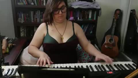 adobe_angel304 online show from November 2025 07:04:02 PM