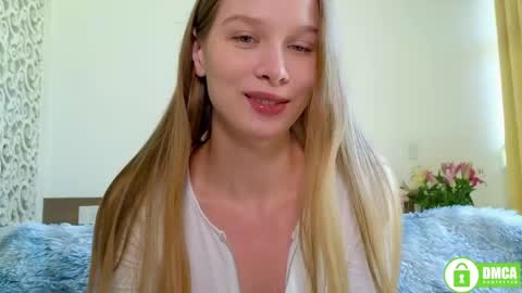 Lia  online show from May 2026 03:34:01 AM