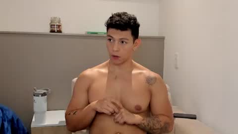 Adrian del Mar online show from July 2026 08:37:01 PM