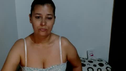Snapshot of adriana_milf chatting on July 2026 03:48:01 AM Adriana milf online show from July 2026 03:48:01 AM