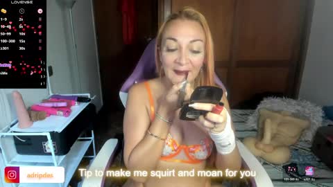 Adriana Paredes  online show from May 2026 11:52:02 AM