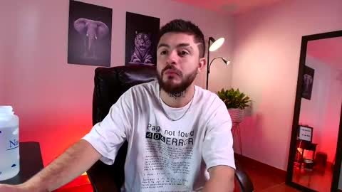 Snapshot of adrianwilliams_ chatting on February 2025 07:59:02 PM Adrian Williams online show from February 2025 07:59:02 PM