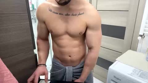 Mrrfitt online show from February 2026 12:24:01 PM