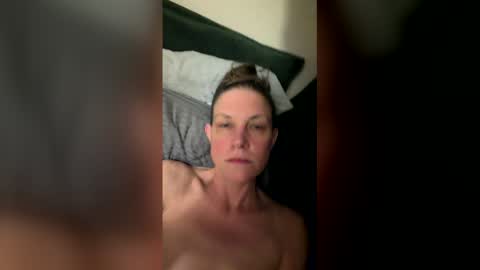 Snapshot of aequalley chatting on April 2026 06:41:01 AM aequalley online show from April 2026 06:41:01 AM