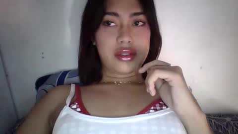 aeshamargaux online show from March 2026 05:44:01 AM