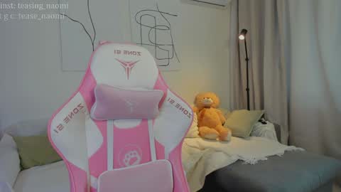 Naomi My instagram account - teasing naomi online show from April 2026 01:03:01 AM