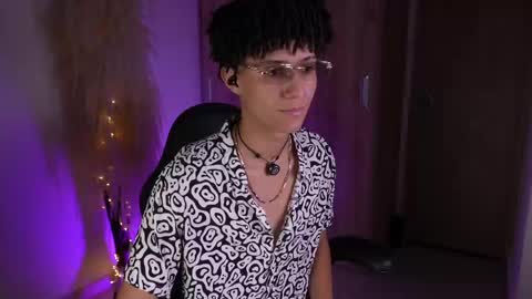 Michael  online show from May 2026 03:04:02 AM