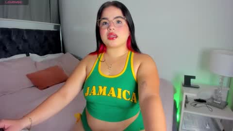 Vanessa online show from October 2025 10:50:01 AM
