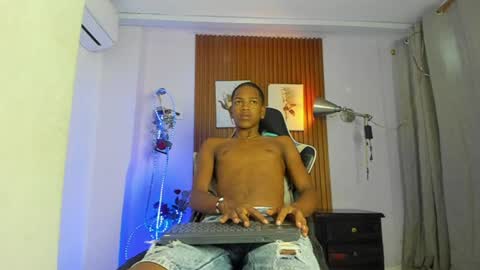 afrowayuu online show from June 2026 11:10:01 AM
