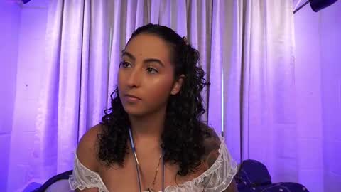 Snapshot of agatha_collinss chatting on October 2025 06:36:01 PM Val inst agatha clls online show from October 2025 06:36:01 PM