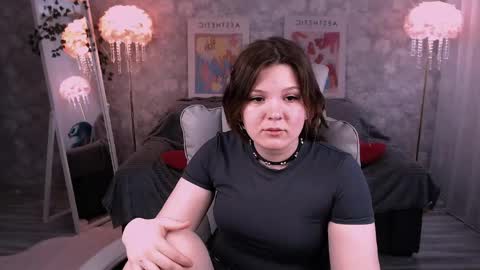 agathaagnia online show from May 2026 08:09:01 AM