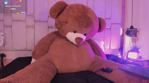 agathauwudoll online show from April 2026 07:52:01 PM