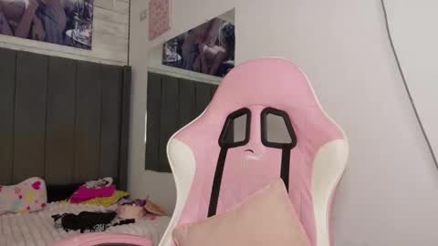 Aida online show from March 2026 11:53:02 PM