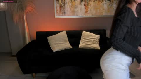  AILEEN VEGA  online show from January 2025 05:49:02 PM