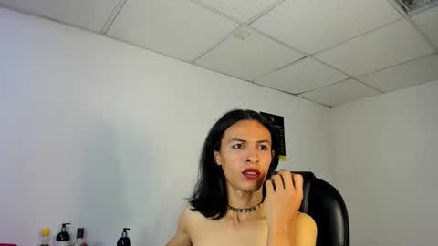 Aisha online show from November 2025 05:21:01 AM