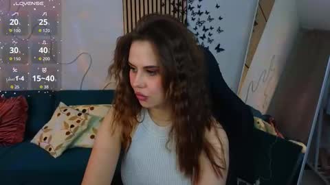 Snapshot of aisha_riley chatting on November 2025 03:01:02 PM Aisha online show from November 2025 03:01:02 PM