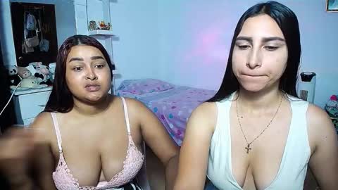 aisha_stacey0410 online show from February 2026 03:42:02 PM