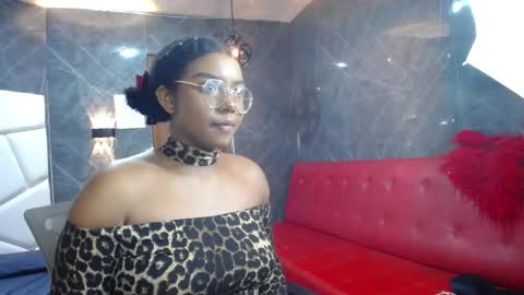 Snapshot of aitanav chatting on June 2026 02:33:01 PM Aitana online show from June 2026 02:33:01 PM