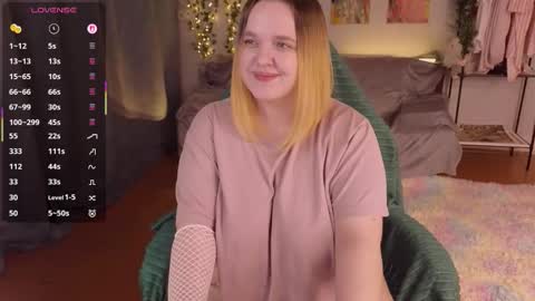 Aki online show from December 2025 04:34:02 PM