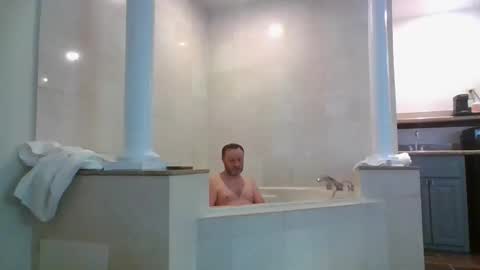 AktorXXL online show from October 2025 10:29:02 PM