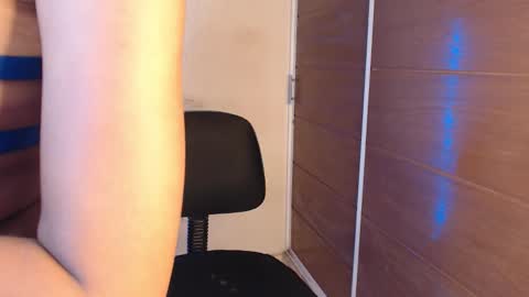AlainaSaint online show from December 2025 06:41:02 AM