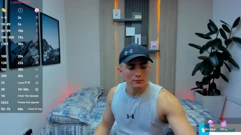 Alan  Kevin can we reach 100 thumbs up please guys  online show from April 2026 07:07:01 PM