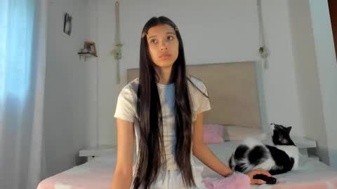 Snapshot of alana__get chatting on June 2026 05:14:01 PM online show from June 2026 05:14:01 PM