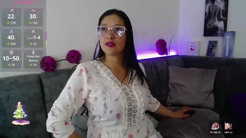 Alana  online show from February 2026 07:40:01 PM