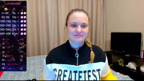 Julia online show from December 2024 04:56:01 AM