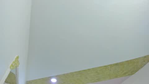 Snapshot of alaskaflowers_ chatting on March 2026 07:22:02 AM Alaska online show from March 2026 07:22:02 AM