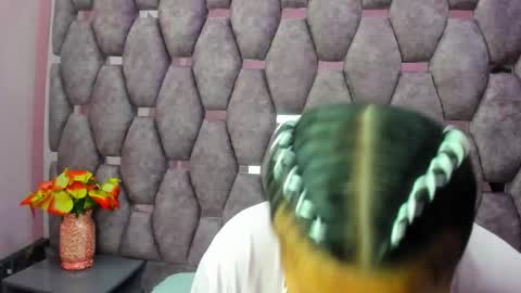 AlaSmith  online show from November 2025 02:17:02 AM