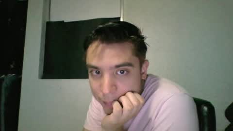 alber753713 online show from June 2026 02:33:01 AM