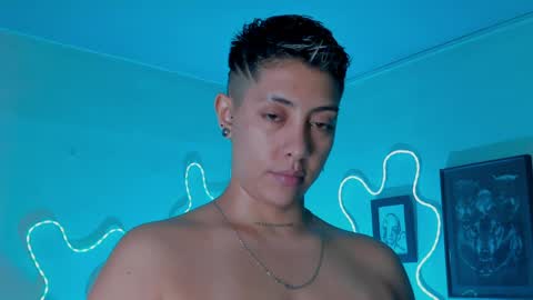 Alejandra online show from April 2026 05:03:02 PM