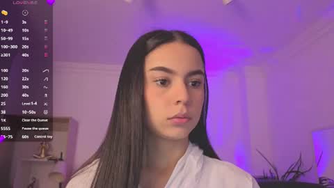 Snapshot of alejaa___ chatting on July 2026 11:01:02 AM Alejandra online show from July 2026 11:01:02 AM